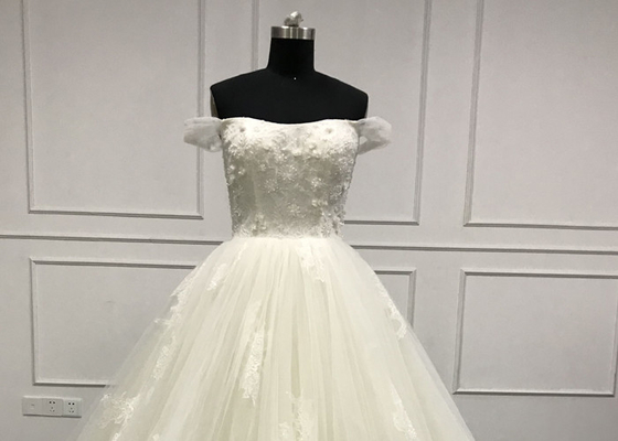 Off The Shoulder Bridal Ball Gowns For Slim Girls Short Sleeve Vintage Plus Size