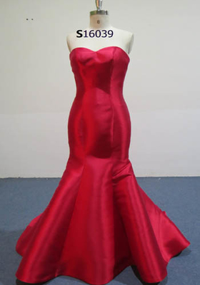Red Detached Super Long Train Female Wedding Dress Mermaid Bridal Gowns