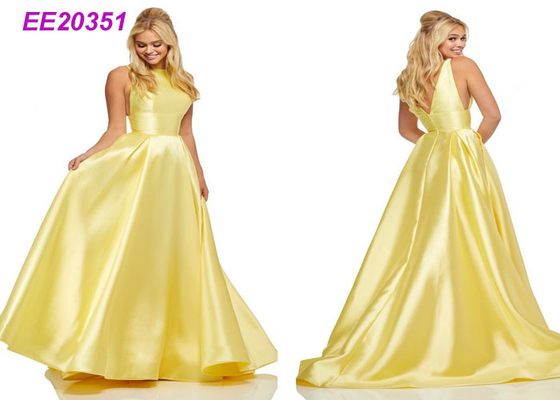 O vestido de bola traseiro Cinderella coral do espartilho Quinceanera veste o doce de Customade